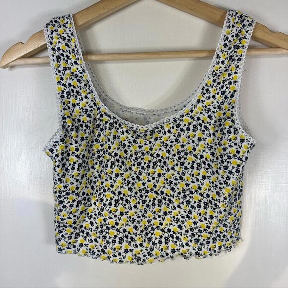 Topshop Cropped Lettuce Hem Ditsy Floral Print Tank Top - Picture 5 of 6
